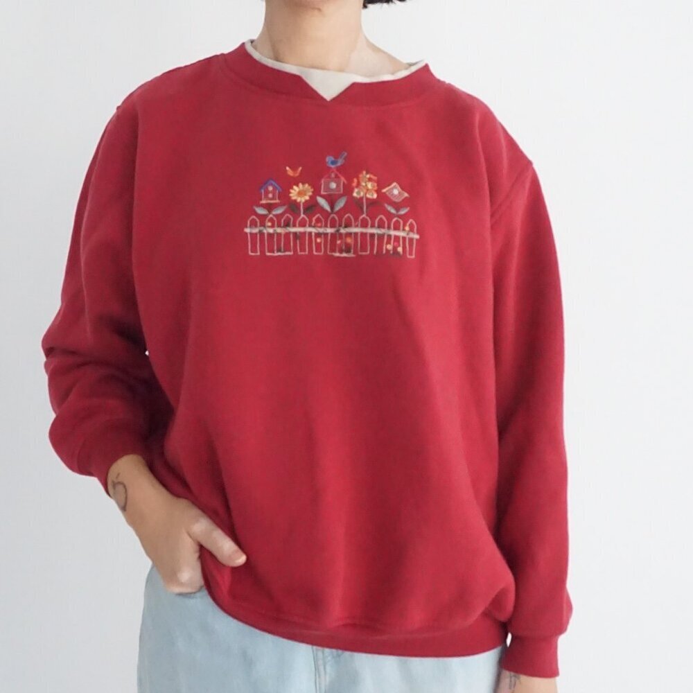 Vintage Shenanigans Red Birdhouse Floral Garden Fence Scenic Cottage Sweater 1X